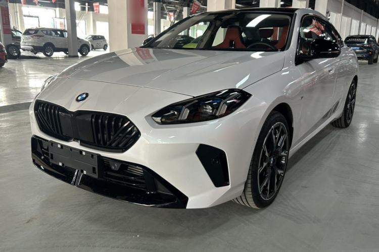 Used BMW 2 Series 2025 225L M Sport Night Edition Package Guazi used car, China used car export, Used car for sale, Used cars, Cheapest cars for sale