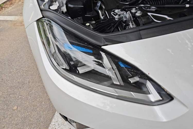 Used BMW 2 Series 2025 225L M Sport Package Right Front Headlight