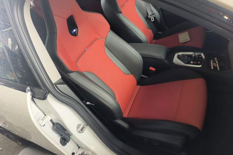 Used BMW 2 Series 2025 225L M Sport Night Edition Package Right Front Seat