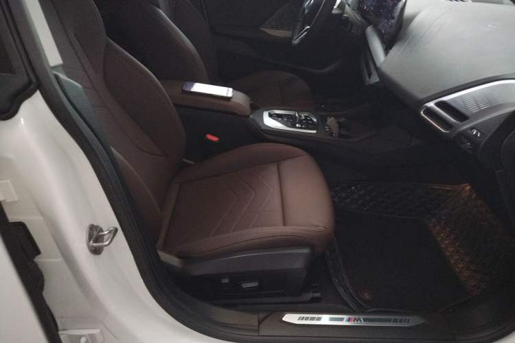 Used BMW 2 Series 2025 225L M Sport Package Right Front Seat