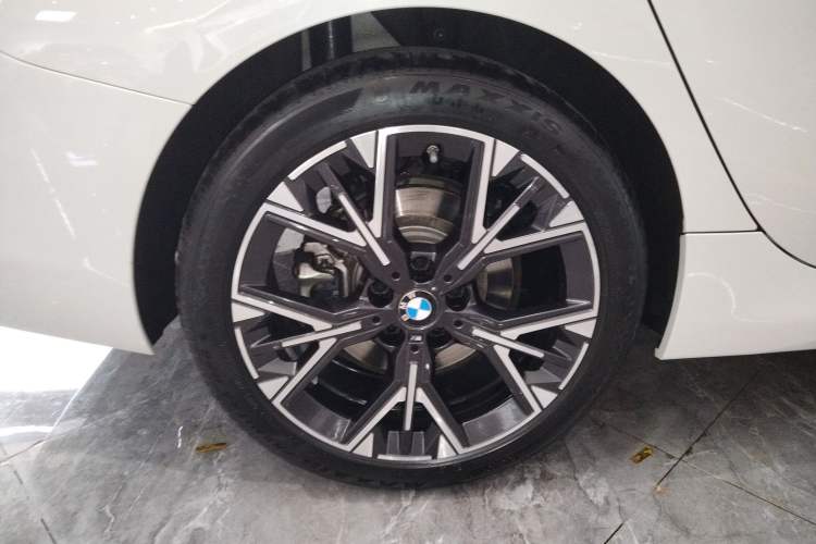 Used BMW 2 Series 2025 225L M Sport Package Right Rear Wheel Hub