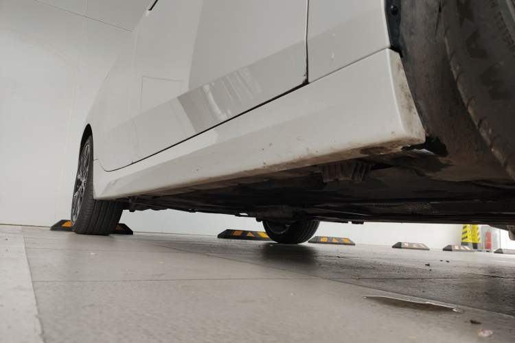 Used BMW 2 Series 2025 225L M Sport Package Right Side Sill