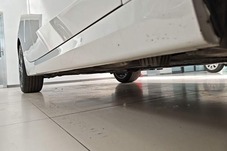 Used BMW 2 Series 2025 225L M Sport Package Right Side Sill