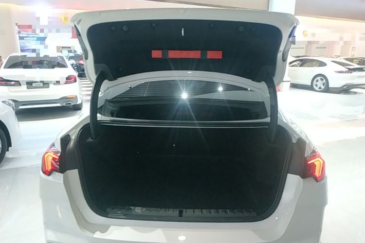 Used BMW 2 Series 2025 225L M Sport Night Edition Package Trunk