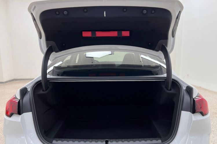 Used BMW 2 Series 2025 225L M Sport Night Edition Package Trunk