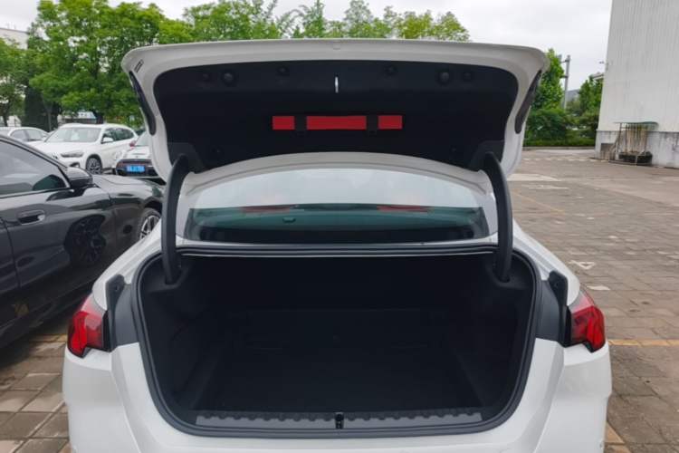Used BMW 2 Series 2025 225L M Sport Package Trunk