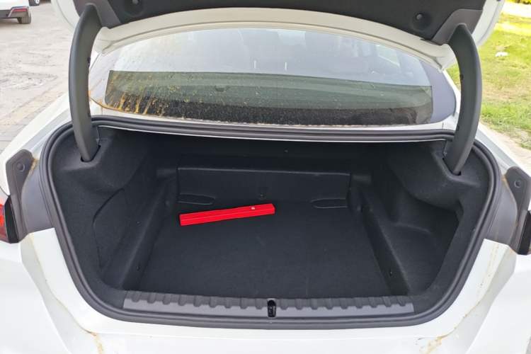 Used BMW 2 Series 2025 225L M Sport Package Trunk