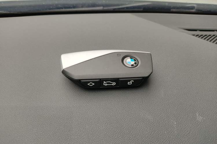 Used BMW 2 Series 2025 225L M Sport Package Vehicle Key
