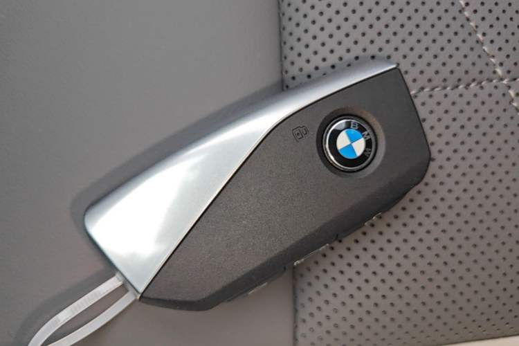 Used BMW 2 Series 2025 225L M Sport Package Vehicle Key