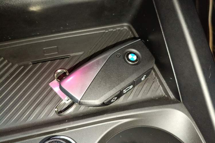 Used BMW 2 Series 2025 225L M Sport Night Edition Package Vehicle Key