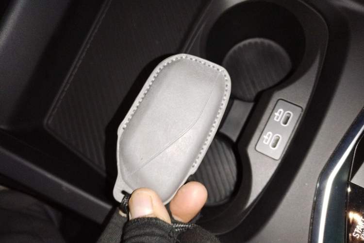 Used BMW 2 Series 2025 225L M Sport Package Vehicle Key