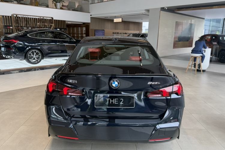 Used BMW 2 Series 2026 225L M Sport Night Package Exterior 4