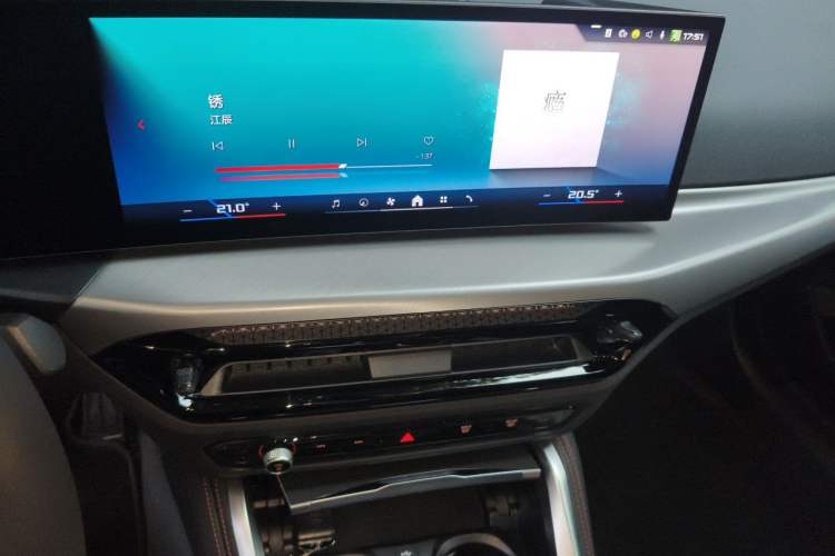 Used BMW 2 Series  Audio And AC Panel