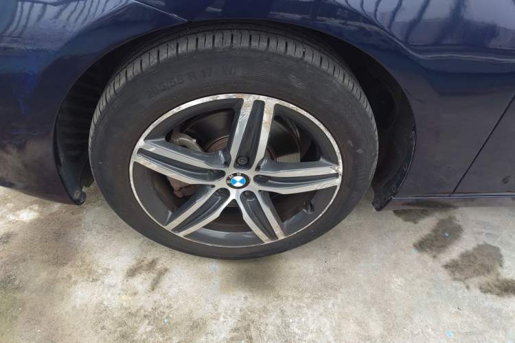 Used BMW 2 Series Active Tourer 2015 218i Sports Design Package Left Front Wheel Hub