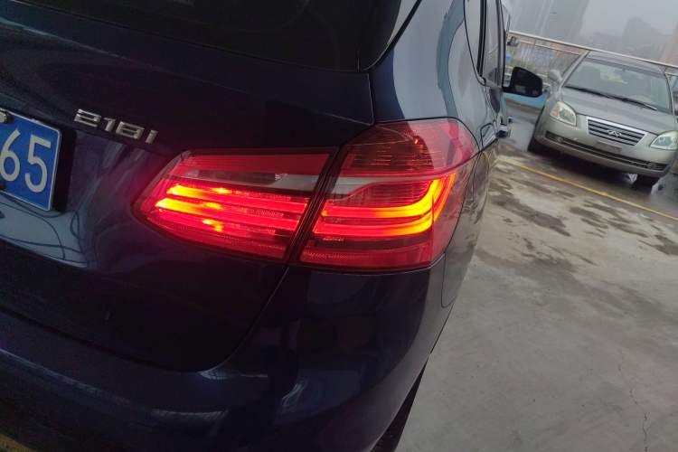 Used BMW 2 Series Active Tourer 2015 218i Sports Design Package Right Rear Taillight