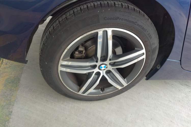 Used BMW 2 Series Active Tourer 2015 218i Sports Design Package Right Rear Wheel Hub