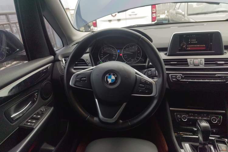 Used BMW 2 Series Active Tourer 2015 218i Sports Design Package Steering Wheel