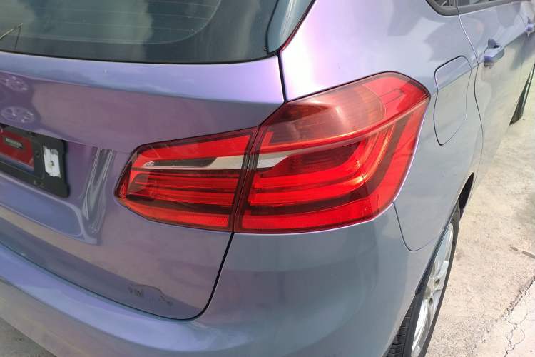 Used BMW 2 Series Active Tourer 2016 218i Leading Model Exterior 6