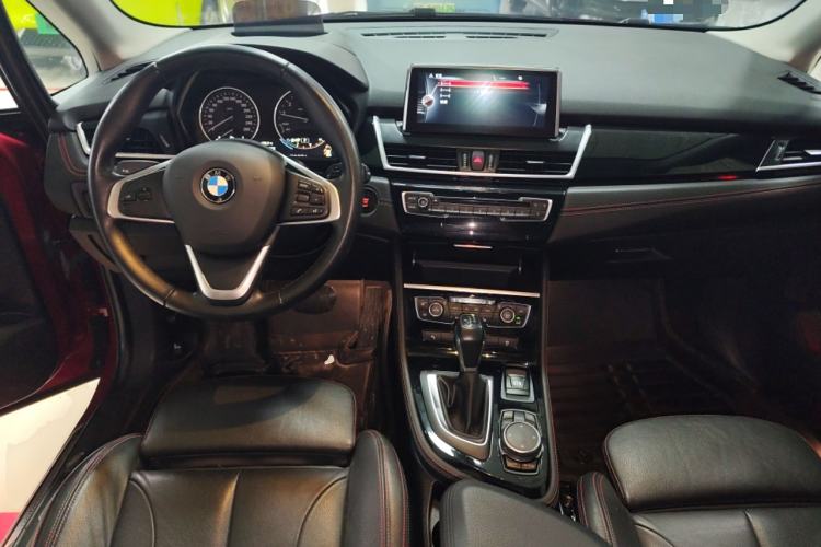 Used BMW 2 Series Active Tourer 2015 218i Sports Design Package Center Console