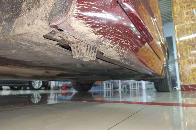 Used BMW 2 Series Active Tourer 2015 218i Sports Design Package Left Side Sill