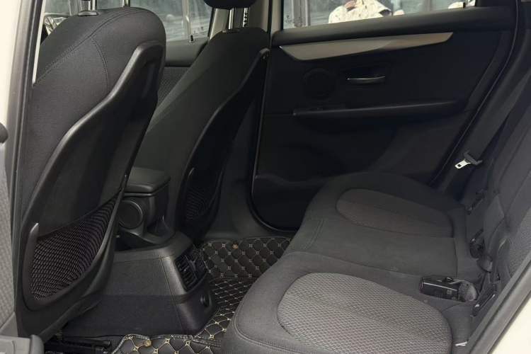 Used BMW 2 Series Active Tourer 2016 218i Leading Model Interior 10