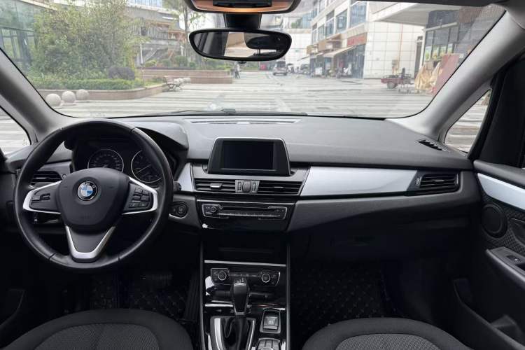 Used BMW 2 Series Active Tourer 2016 218i Leading Model Interior 11