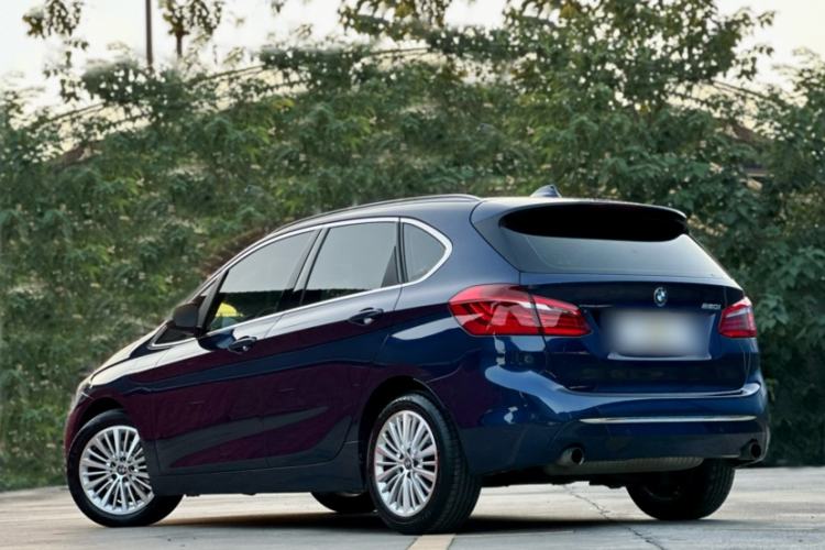 Used BMW 2 Series Active Tourer 2014 220i Luxury Design Package Exterior 5