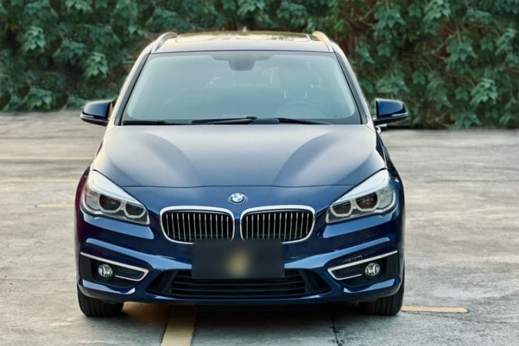 Used BMW 2 Series Active Tourer 2014 220i Luxury Design Package Exterior 8