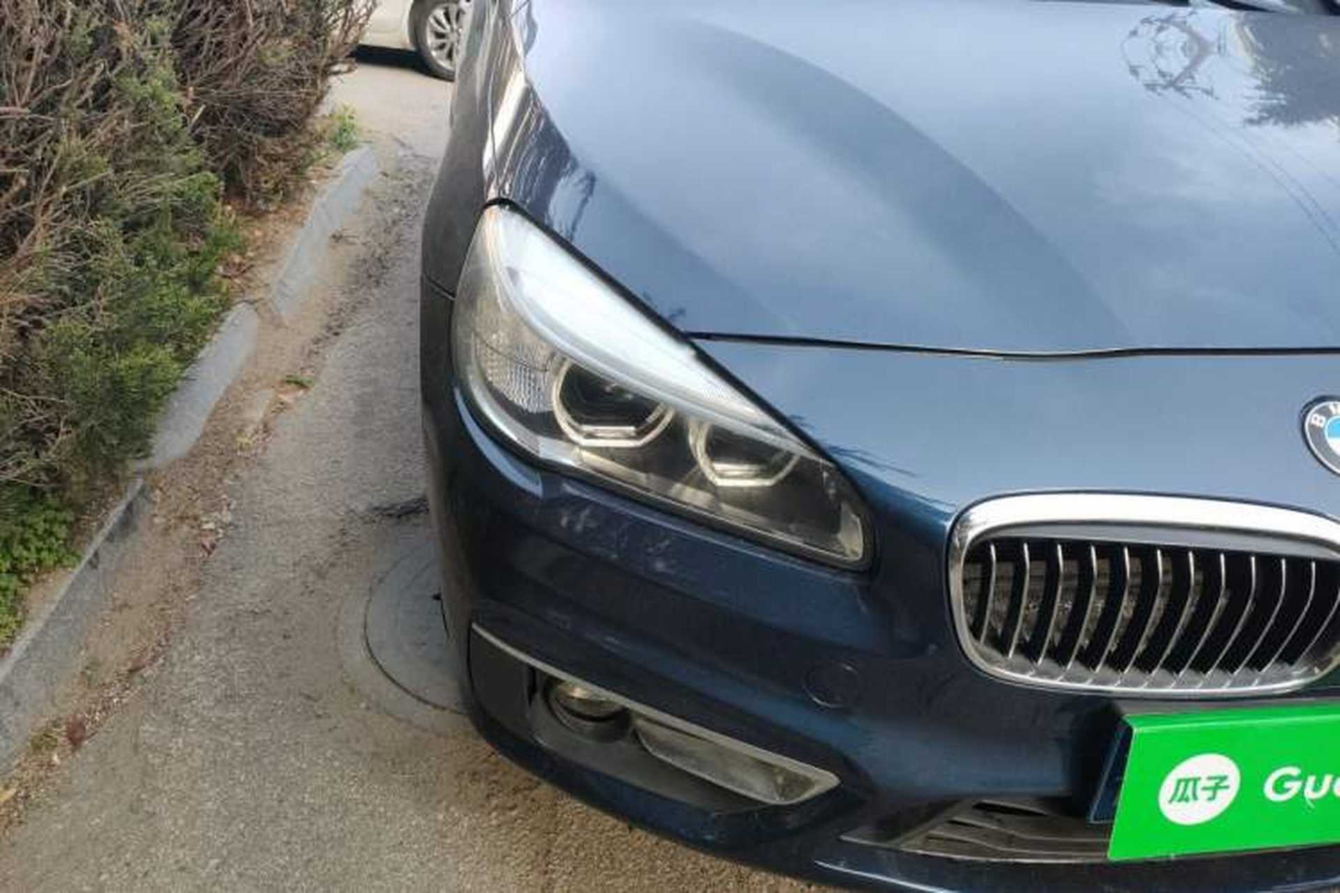 Used BMW 2 Series Active Tourer 2014 220i Luxury Design Package Right Front Headlight