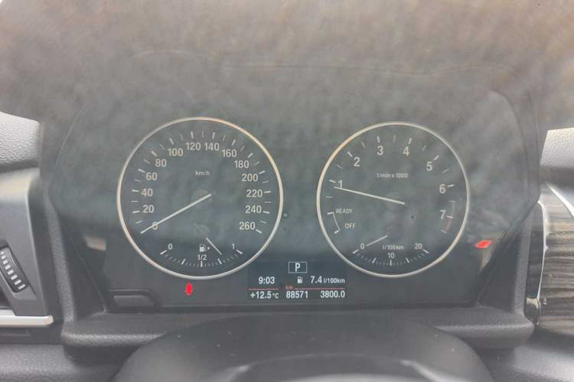 Used BMW 2 Series Active Tourer 2014 220i Luxury Design Package Instrument Cluster
