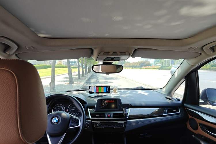 Used BMW 2 Series Active Tourer 2014 220i Luxury Design Package Headliner