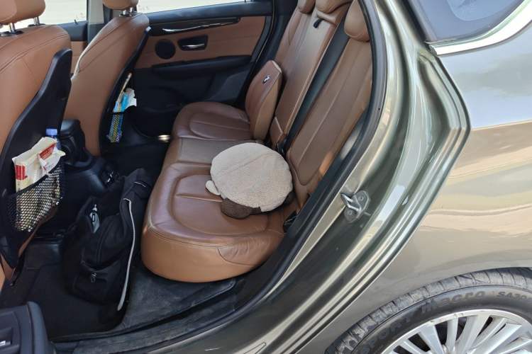Used BMW 2 Series Active Tourer 2014 220i Luxury Design Package Left Rear Seat