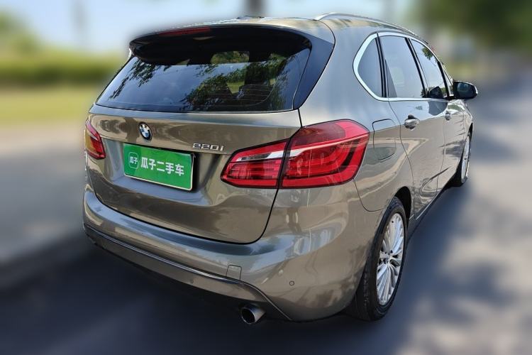 Used BMW 2 Series Active Tourer 2014 220i Luxury Design Package Rear Right 45 Deg