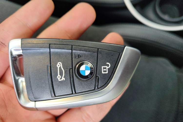 Used BMW 2 Series Active Tourer 2014 220i Luxury Design Package Vehicle Key