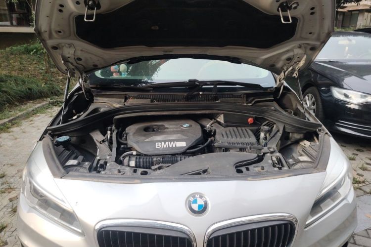Used BMW 2 Series Active Tourer 2014 220i Luxury Design Package Engine Bay