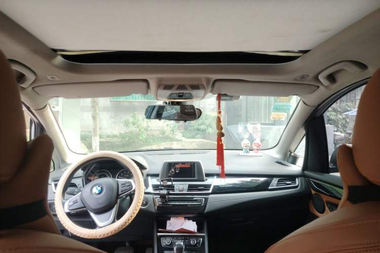 Used BMW 2 Series Active Tourer 2014 220i Luxury Design Package Headliner