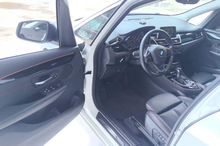 Used BMW 2 Series Active Tourer 2014 220i Luxury Design Package Driver Seat
