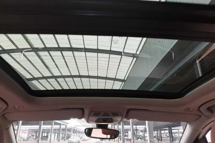 Used BMW 2 Series Active Tourer 2014 220i Luxury Design Package Headliner