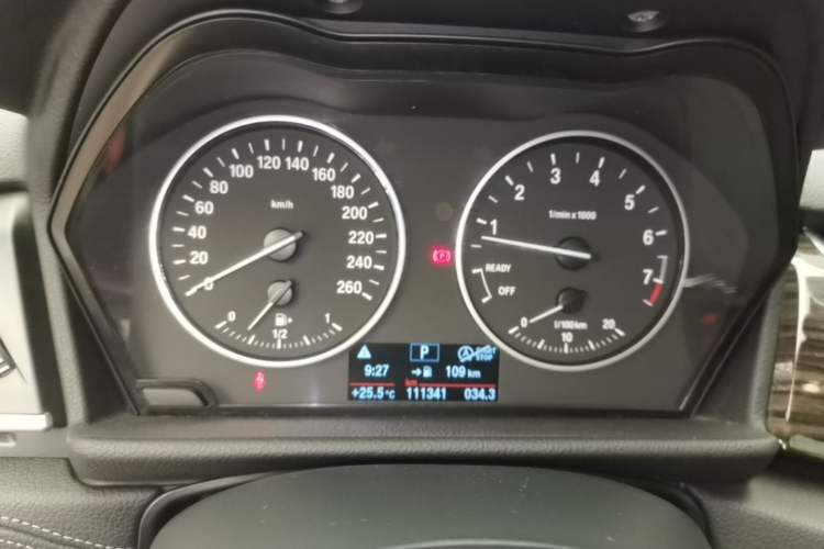 Used BMW 2 Series Active Tourer 2014 220i Luxury Design Package Instrument Cluster