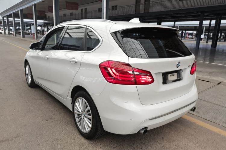 Used BMW 2 Series Active Tourer 2014 220i Luxury Design Package Rear Left 45 Deg