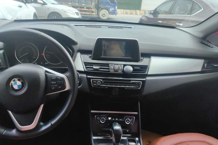Used BMW 2 Series Active Tourer 2015 218i Leading Model Audio And AC Panel