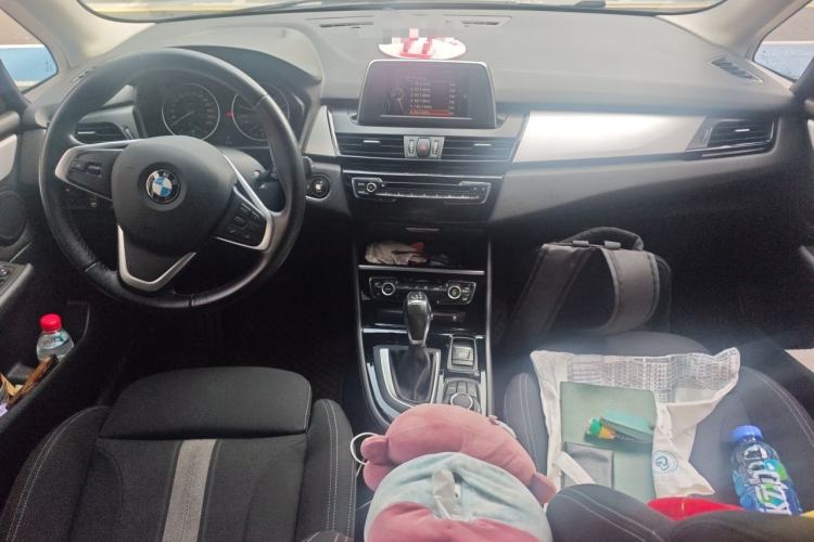 Used BMW 2 Series Active Tourer 2015 218i Sports Design Package Center Console