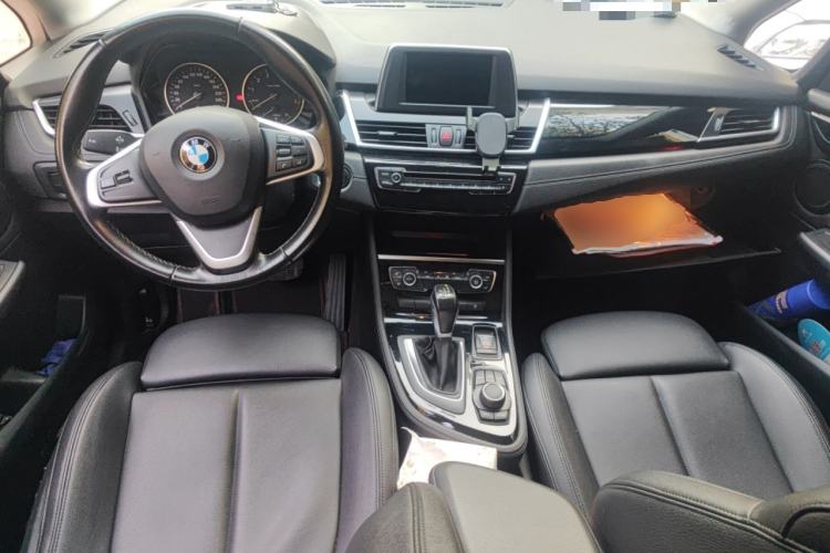 Used BMW 2 Series Active Tourer 2015 218i Sports Design Package Center Console