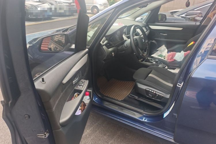 Used BMW 2 Series Active Tourer 2015 218i Sports Design Package Driver Seat