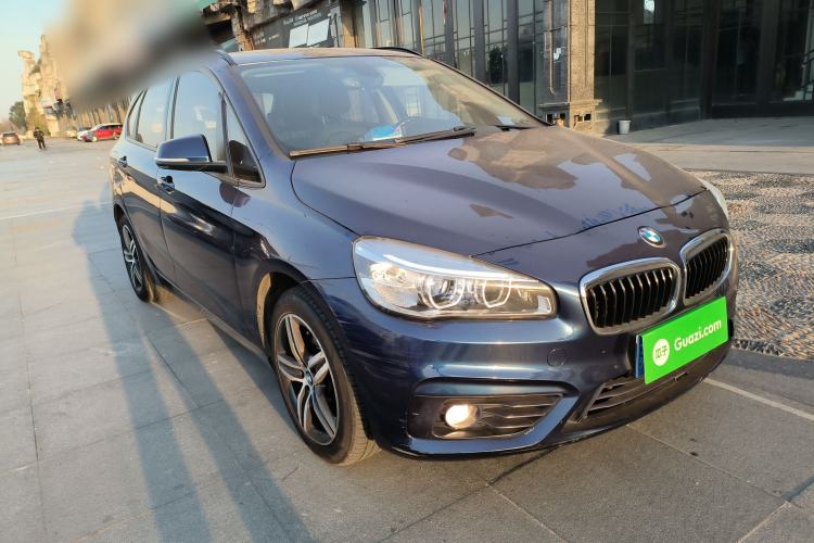 Used BMW 2 Series Active Tourer 2015 218i Sports Design Package Exterior 2