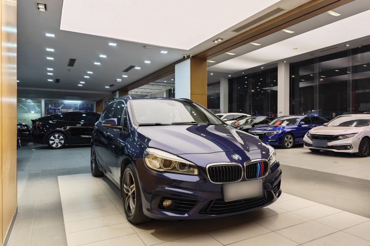 Used BMW 2 Series Active Tourer 2015 218i Sports Design Package Exterior 9