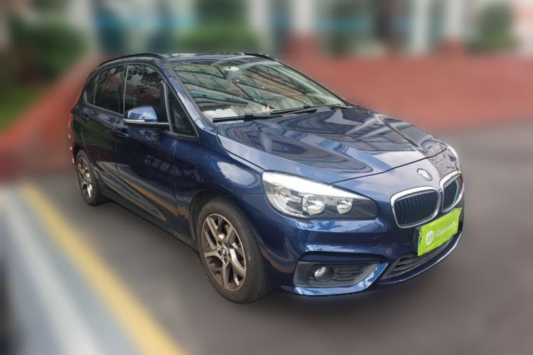 Used BMW 2 Series Active Tourer 2015 218i Sports Design Package Front Right 45 Deg
