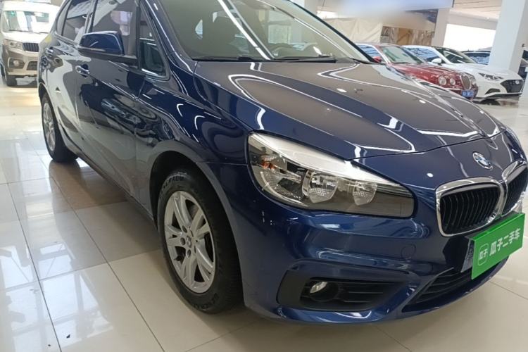 Used BMW 2 Series Active Tourer 2015 218i Leading Model Front Right 45 Deg