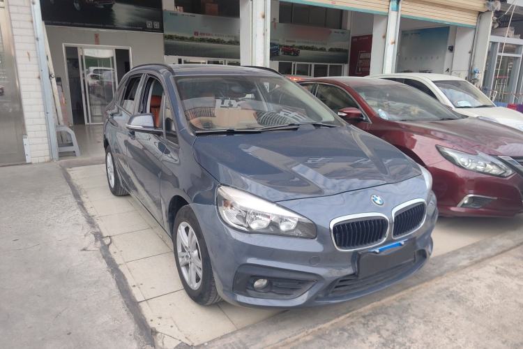 Used BMW 2 Series Active Tourer 2015 218i Leading Model Front Right 45 Deg