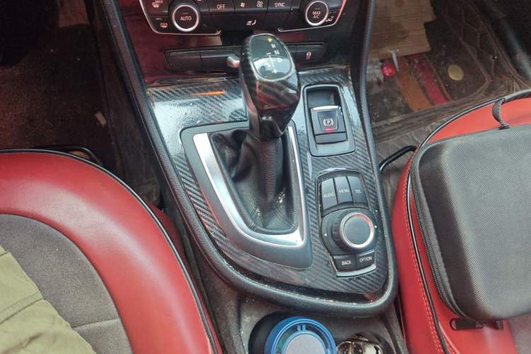 Used BMW 2 Series Active Tourer 2015 218i Leading Model Gear Lever